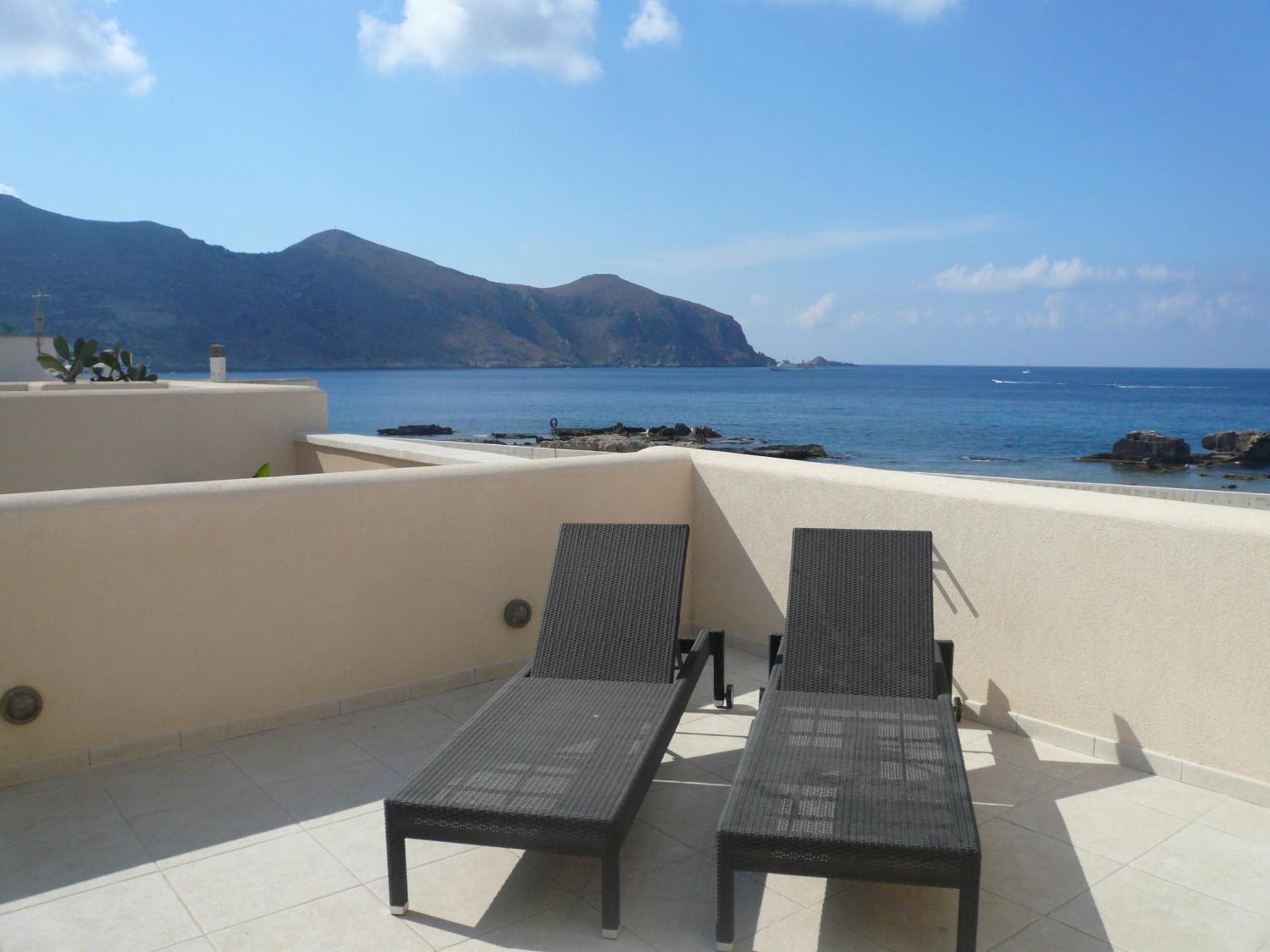 Tempo Di Mare Hotel Favignana Exterior photo